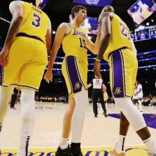 Die neue reguläre NBA-Saison ist in vollem Gange, manche sind glücklich und manche sind traurig